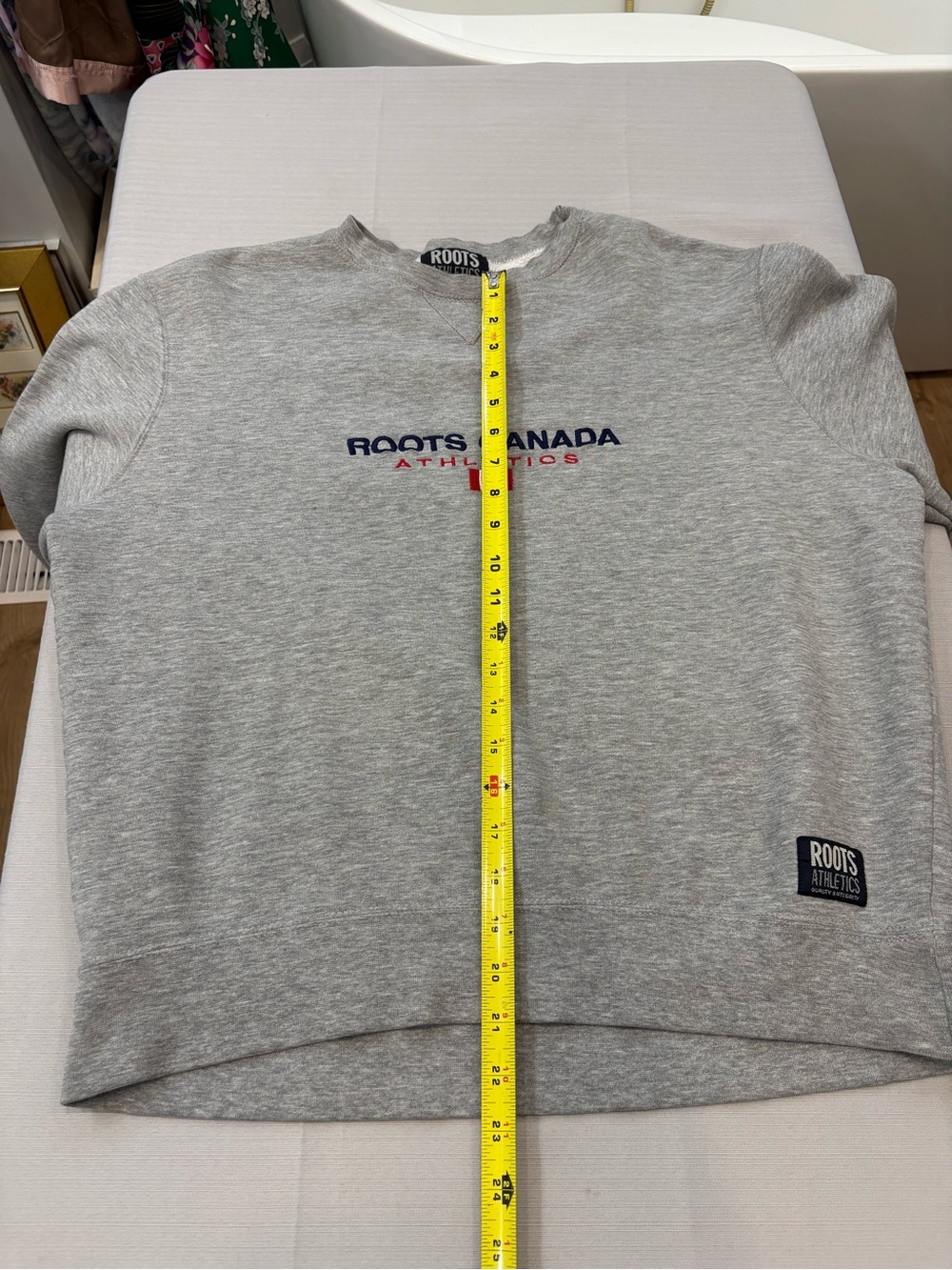 Vintage Roots Canada Gray Crewneck Sweatshirt #1563 - Picture 7 of 13